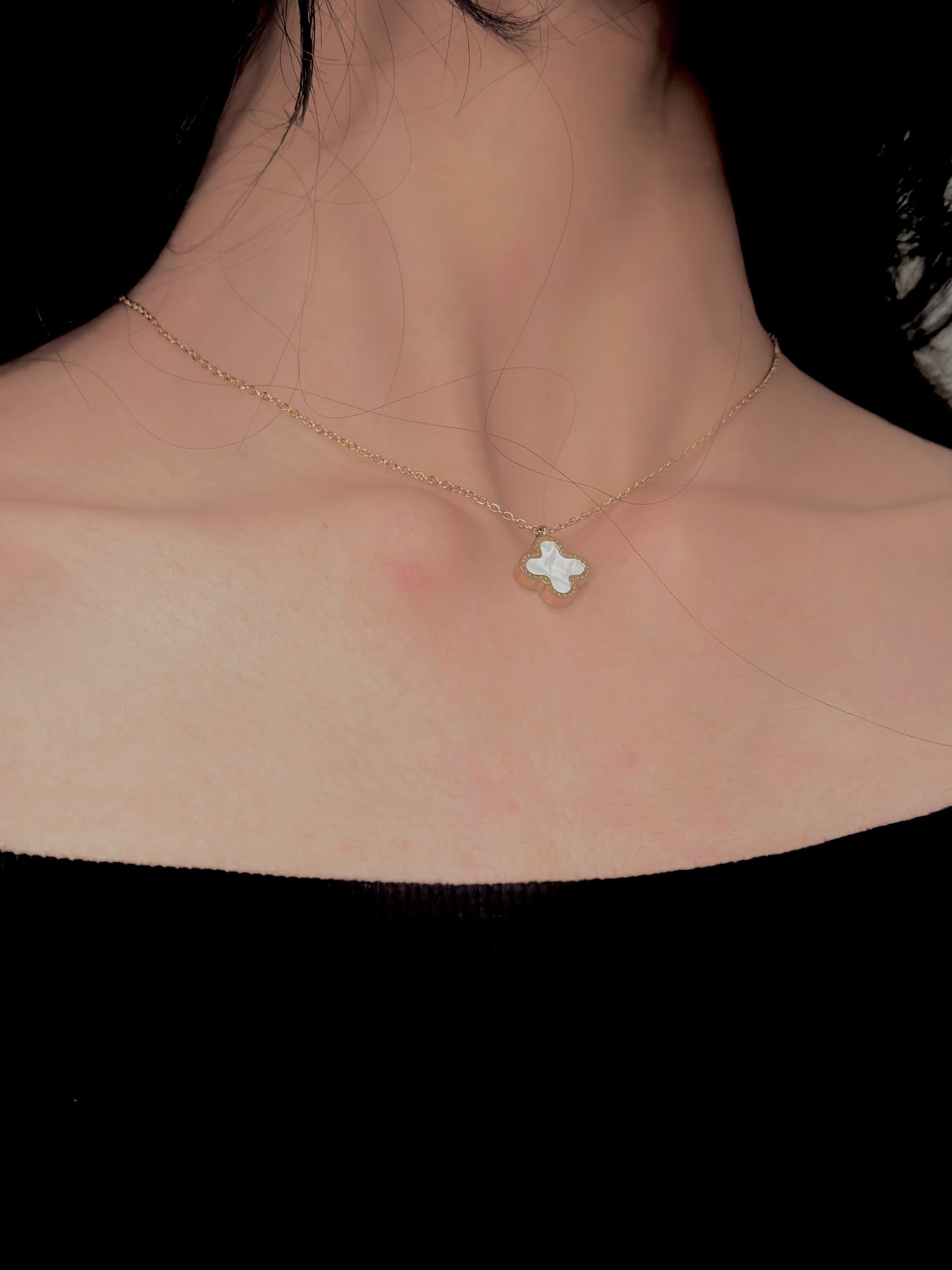 2 in 1 Clover Pendant 🖤