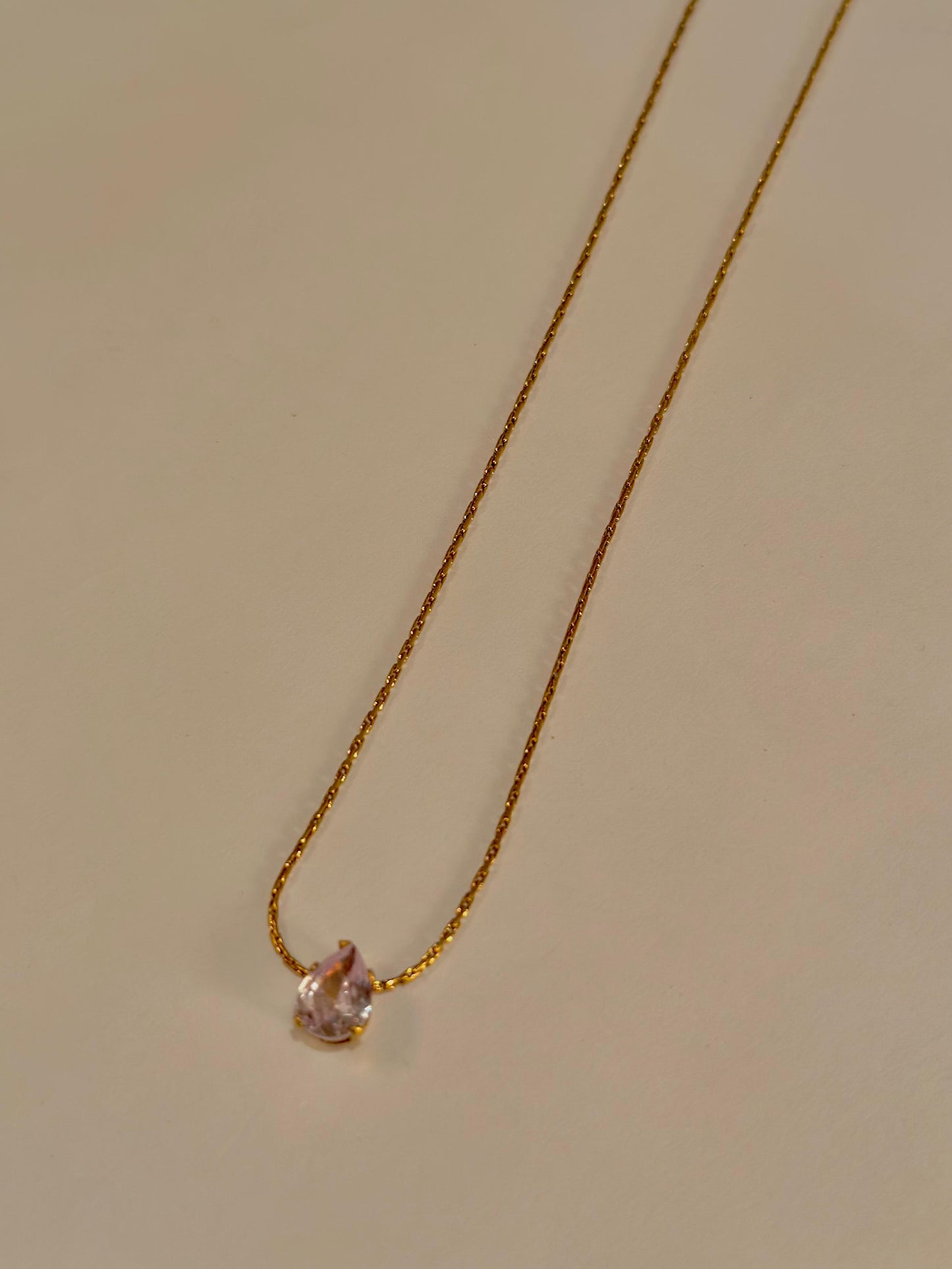 Tear Drop Pendant ✨