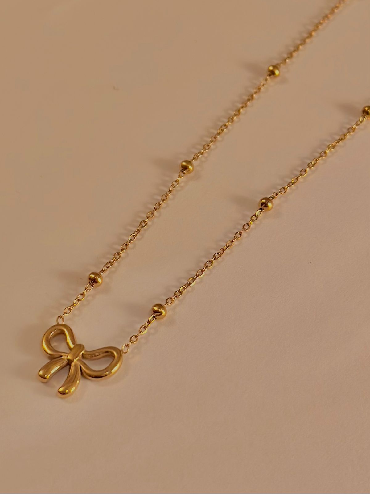 Bow Beaded Necklace 💫