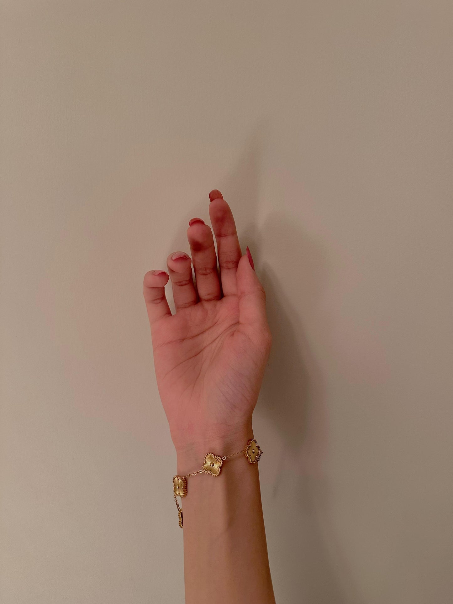 Golden Clover Bracelet 💫